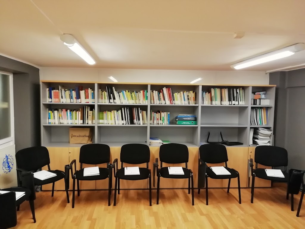 Colegio Oficial de Trabajo Social de Navarra — Del propietario