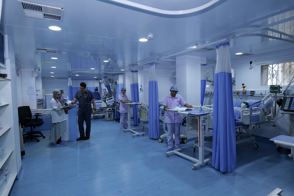 Dr. Dr Kashif Syed Cardiologist Prolife Mediclave