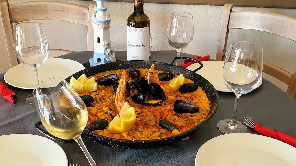 Restaurante Bar Centro Aragones — Comida y bebida