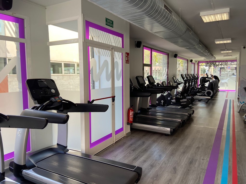 Anytime Fitness Vilanova i la Geltru, gimnasio 24 horas — Ejercicio fisico