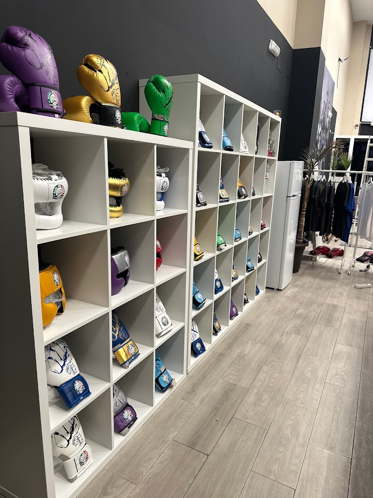 Centro deportivo Mano de piedra tomares