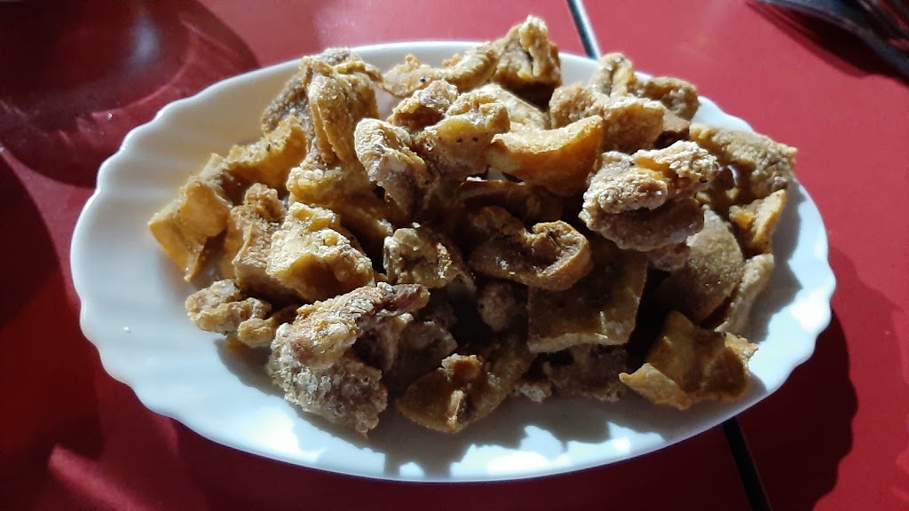Bar Cafeteria d'Aqui — Comida y bebida