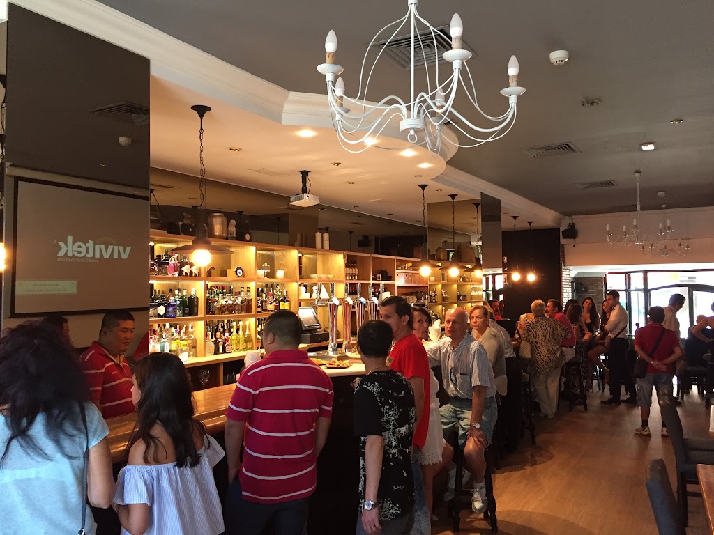 Dog and Fox Bar - Jatetxea — Ambiente