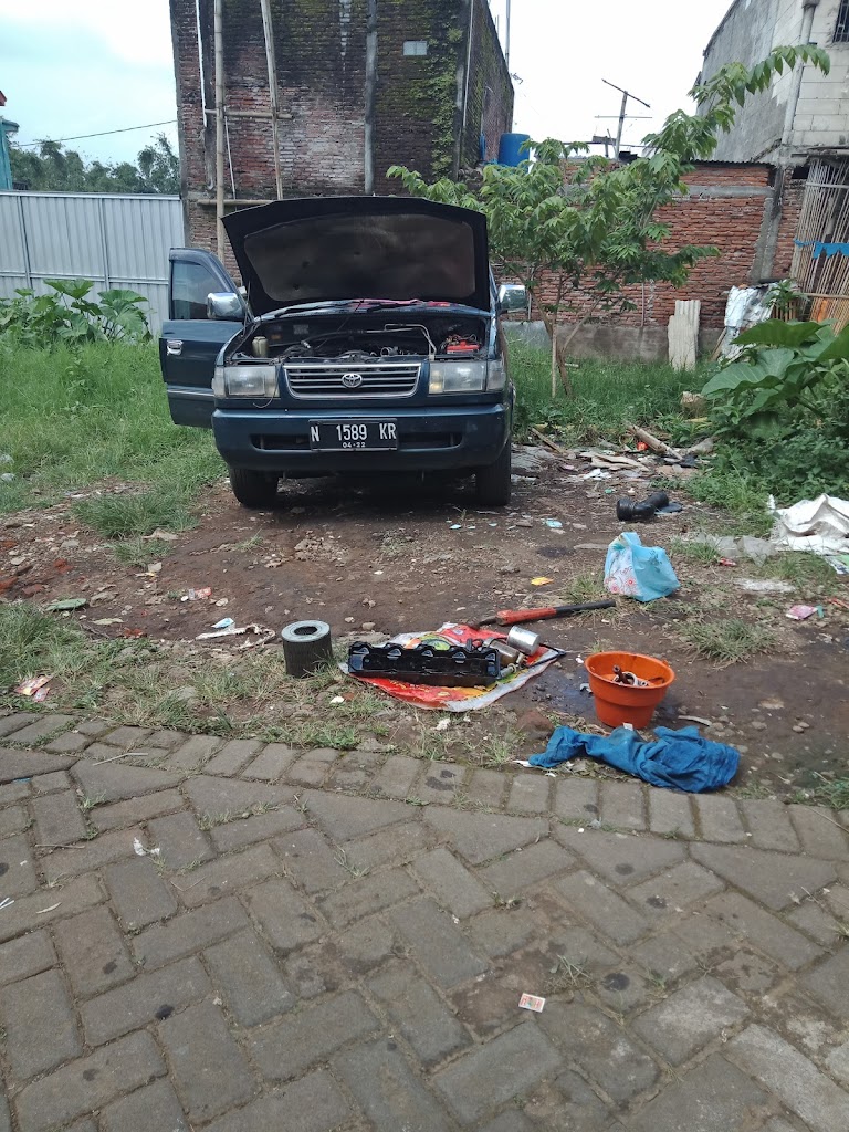 Bengkel mobil panggilan 24 jam