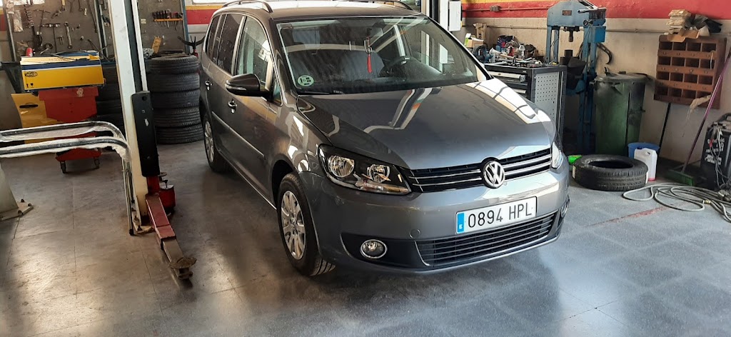 Taller chapa y pintura Jesus bonillo