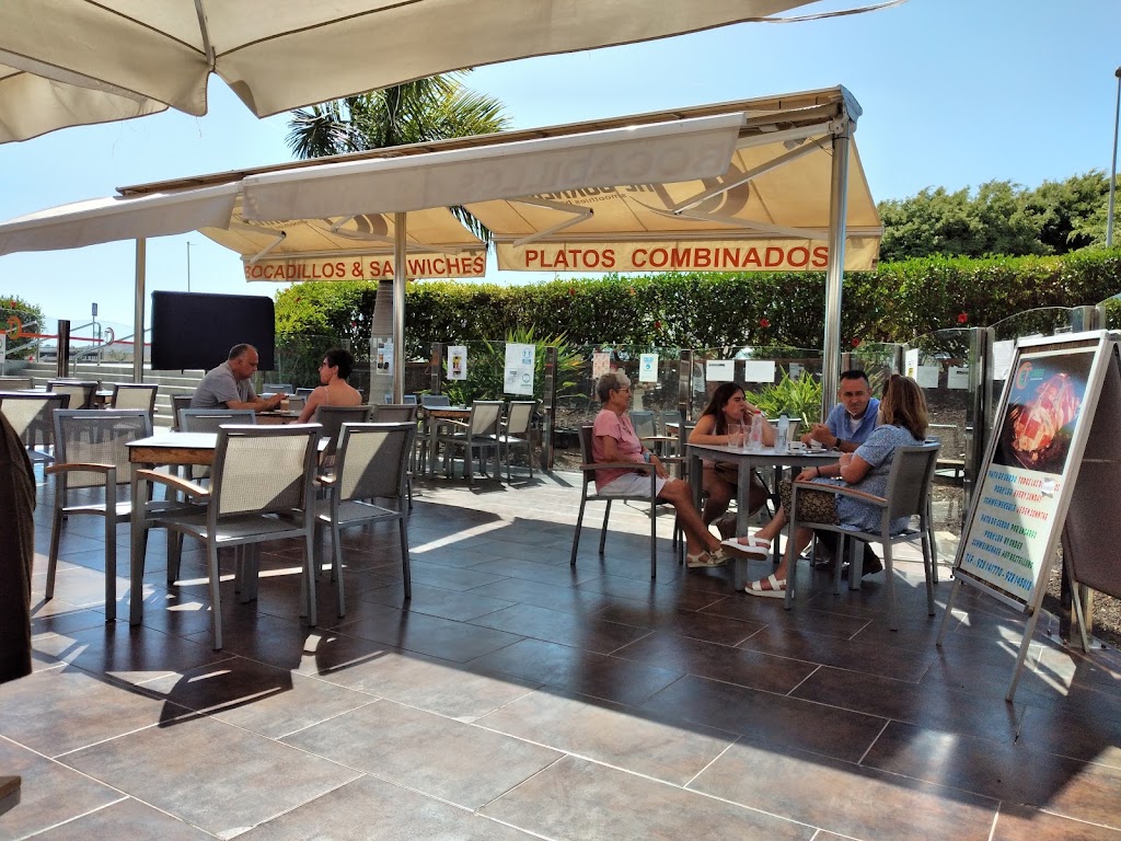 The Corner — Ambiente