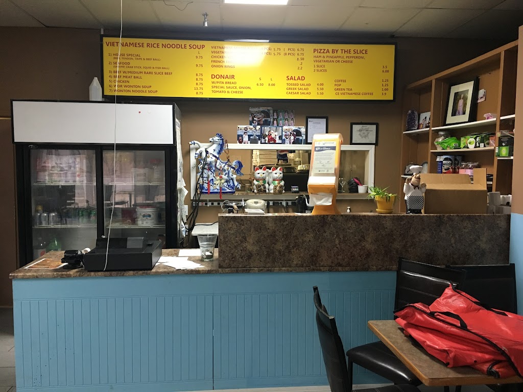 Chicago Deep Dish Pizza in Leduc