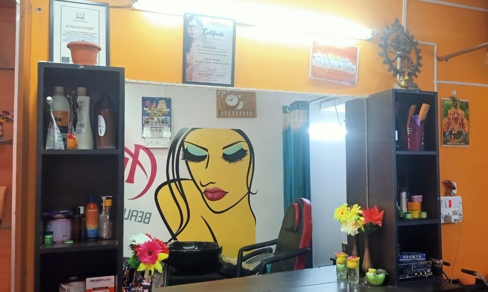 Glow Aromo Bridal Salon Tattoo