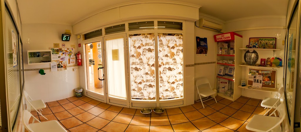 Centre Veterinari Serradal — Del propietario