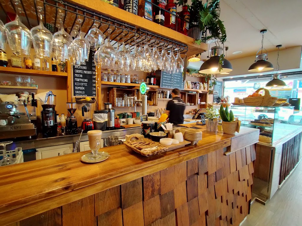 DESIDERIO Restobar Ibiza — Ambiente