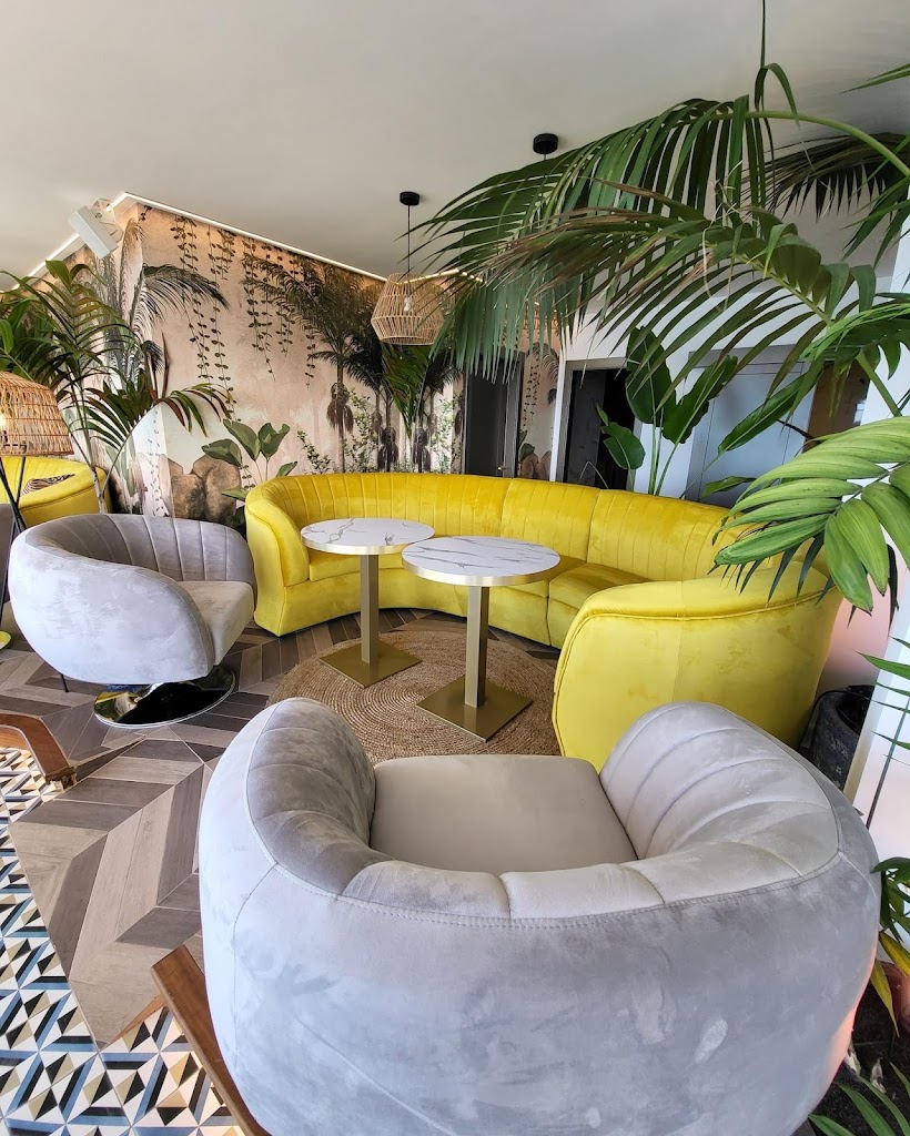 El Divan, Decoracion y Tapiceria