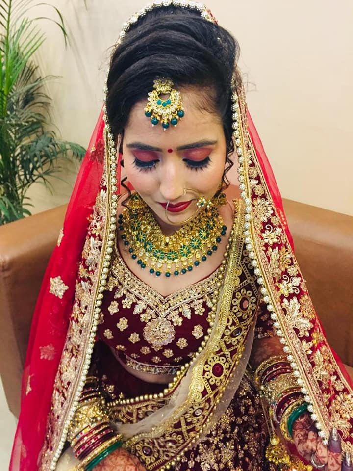 Renjals Curls And Unisex Salon