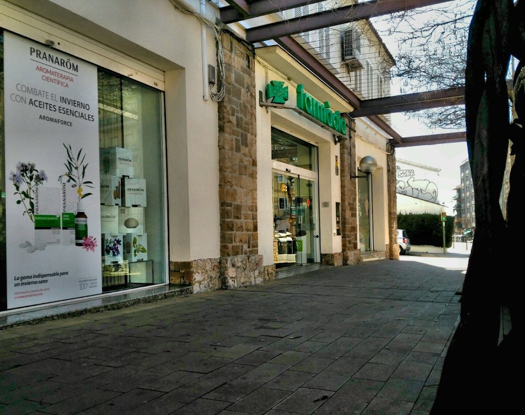 Farmacia Garrell — Del propietario