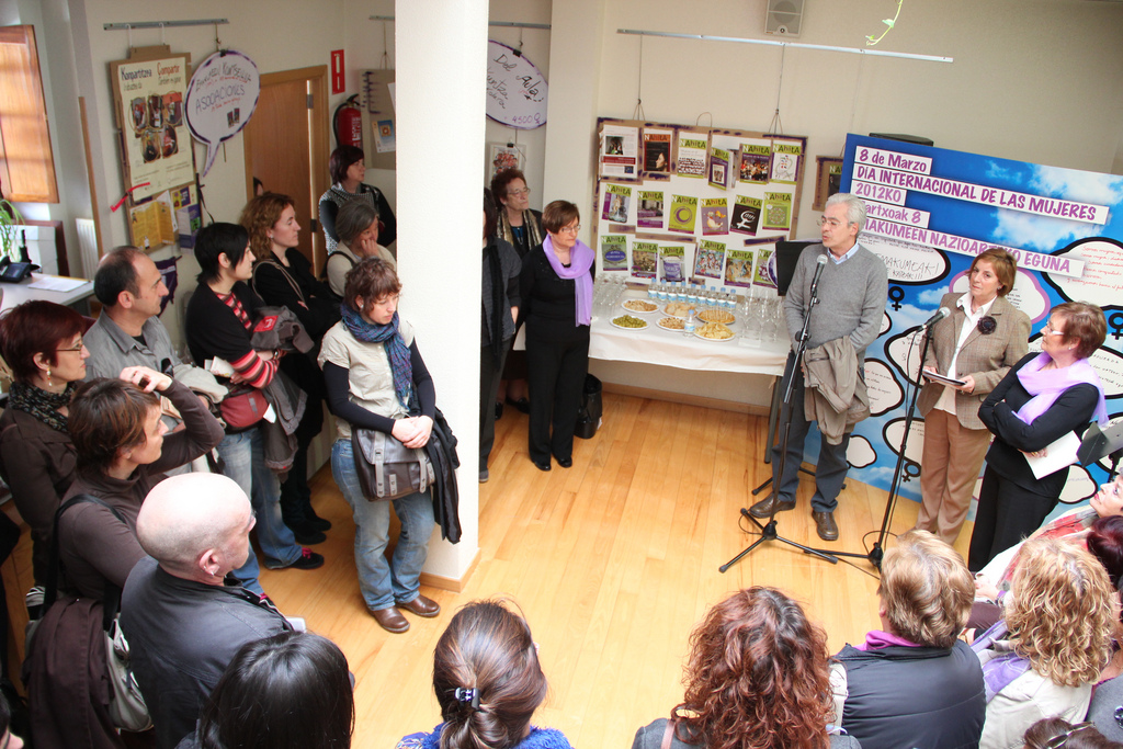 Emakumeen Topalekua * Casa de la Mujer
