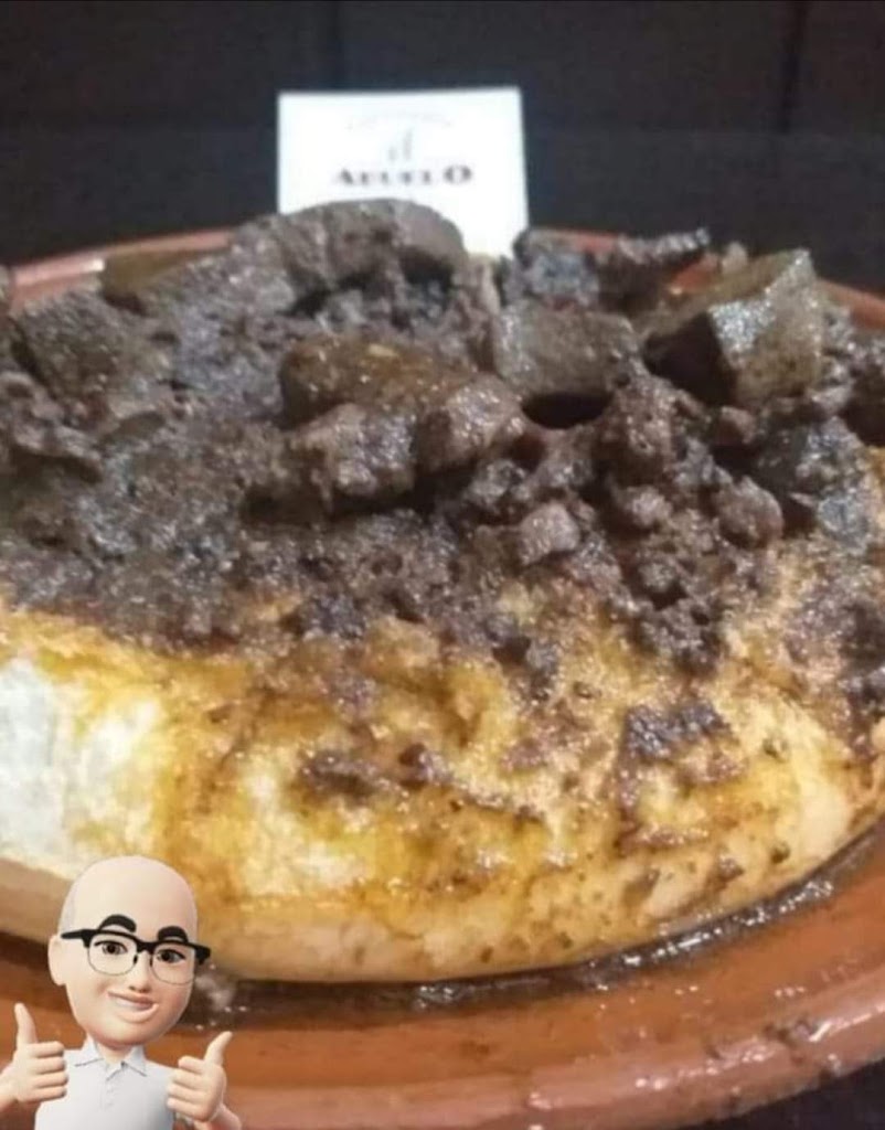 Cafe-bar El Abuelo — Comida y bebida