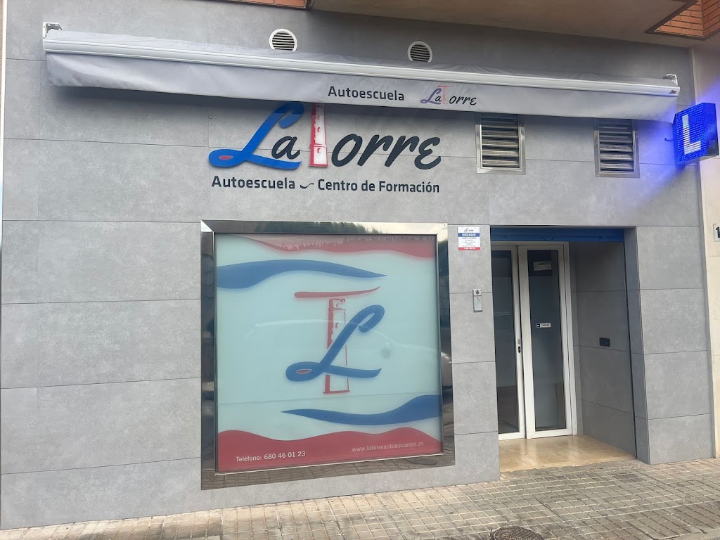Autoescuelas, Centro de formacion La Torre