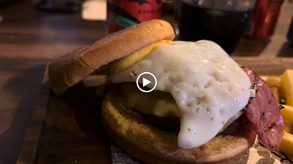 Restaurante Theatre Town | Salou — Videos