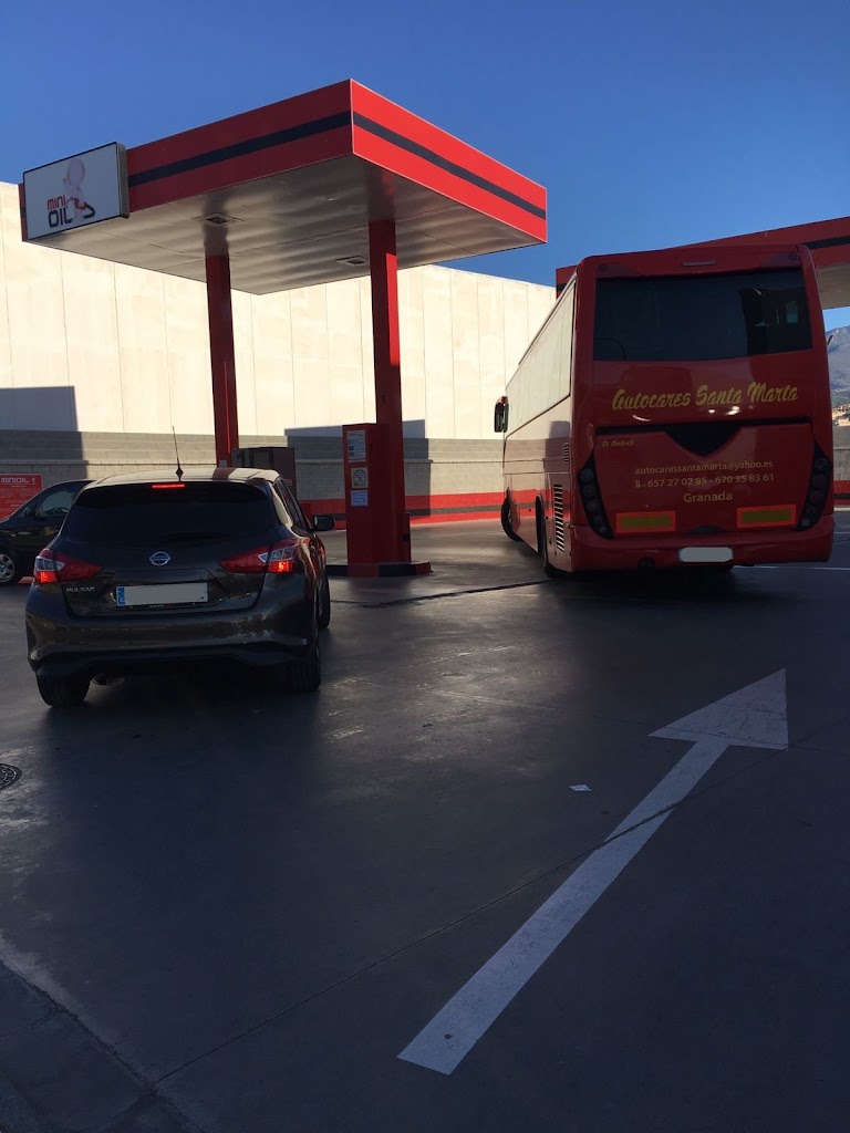 Gasolinera Minioil Motril — Del propietario