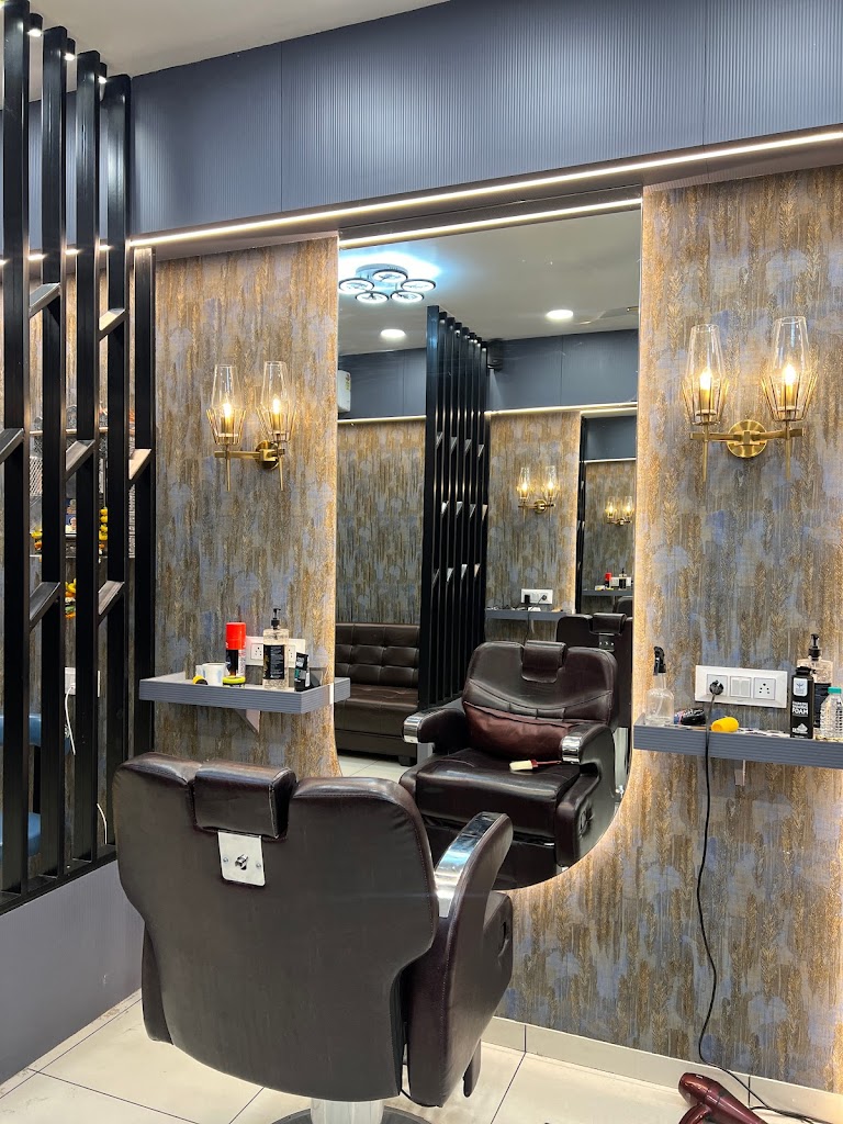 Ma Anjali Family Solon