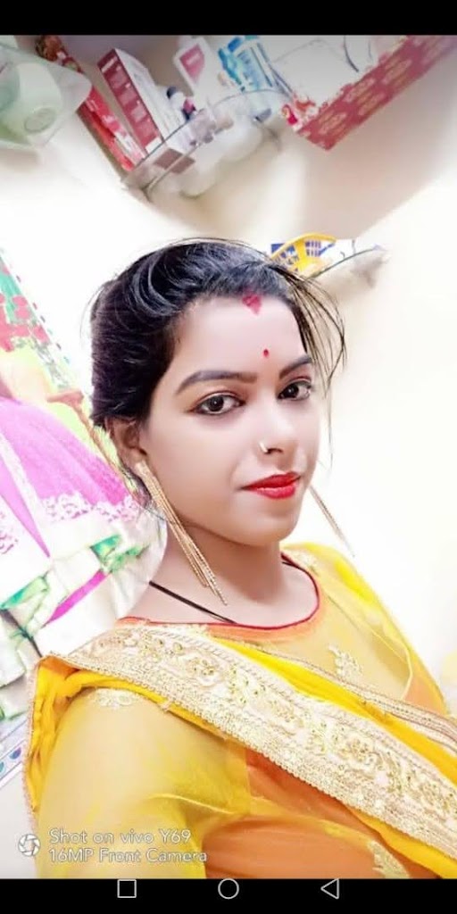 Kanika Beauty Parlour