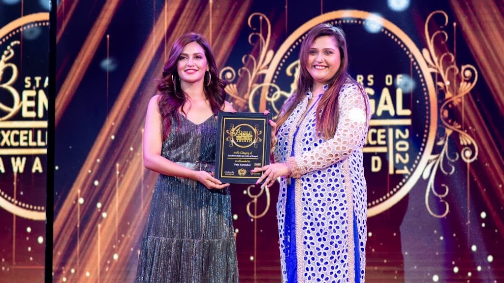 Uniq Glamour World Makeup Studio Academy By Mua Puja Karmakar