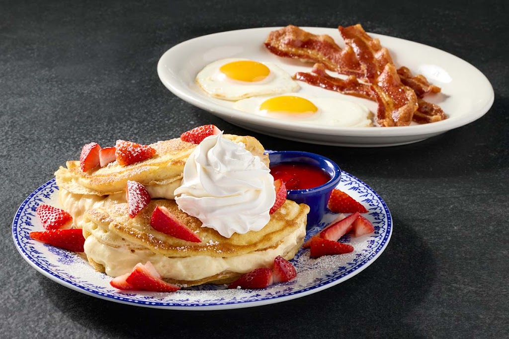  Cracker Barrel Old Country Store