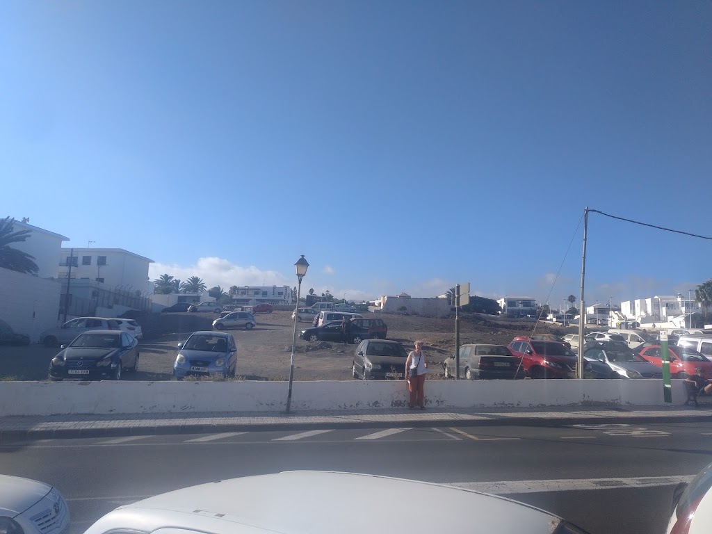 Aparcamiento publico gratuito — Estacionamiento