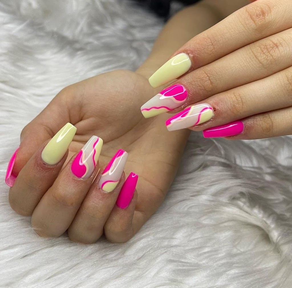 Hot Nails By Arjun