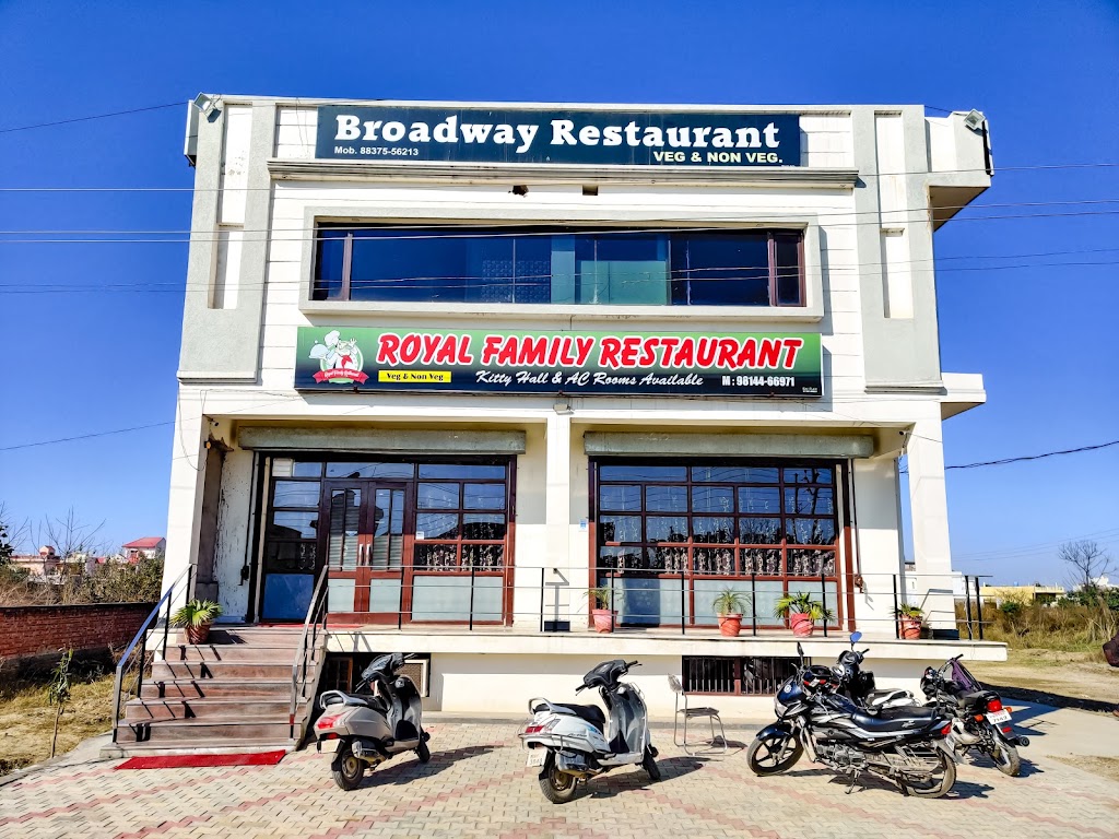 Royal Family Restaurants