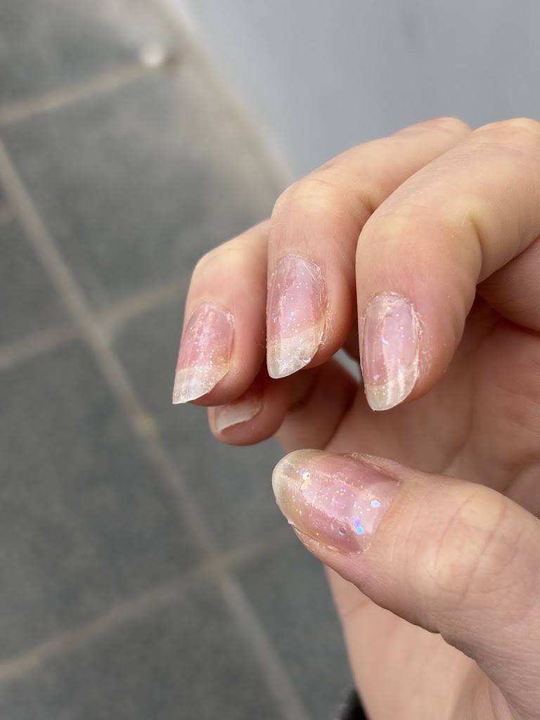 CENTRO DE BELLEZA NEW AGE — Manicura