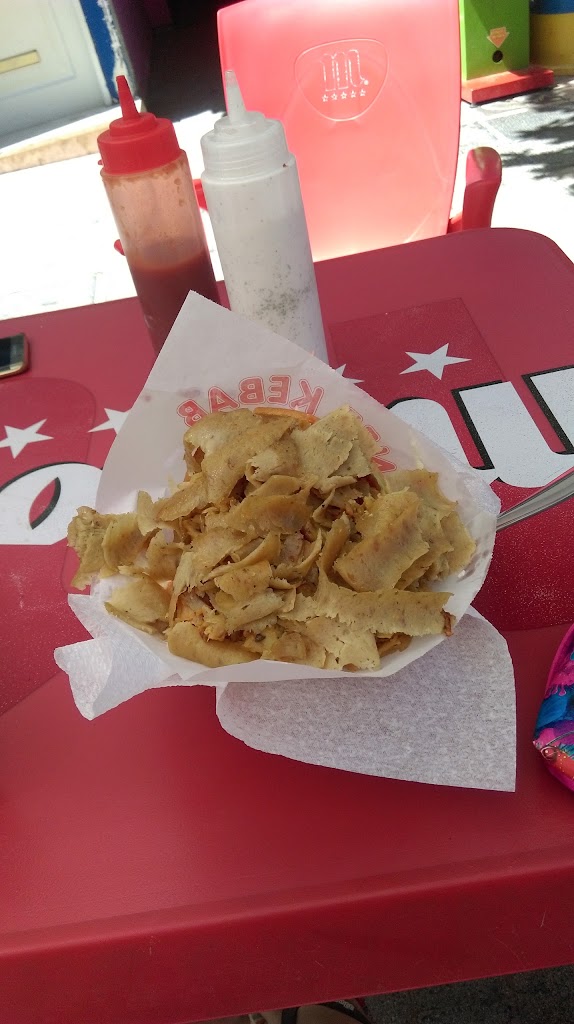 Milano Pizzeria Donner Kebab — Comida y bebida