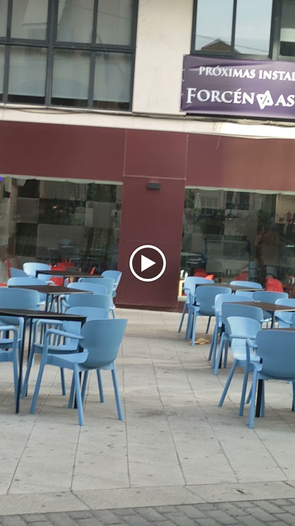 Camaleon Cafe & Copas — Videos