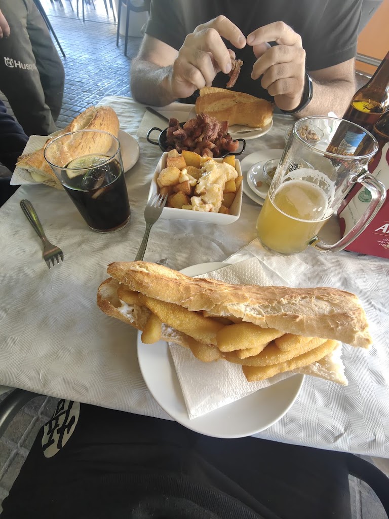 Bar cafeteria Casanova's — Papas fritas
