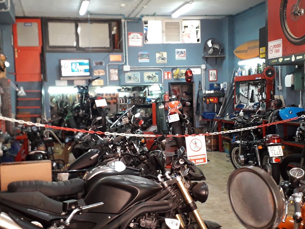 Cafe Racer - Holy Garage motor co — Del propietario