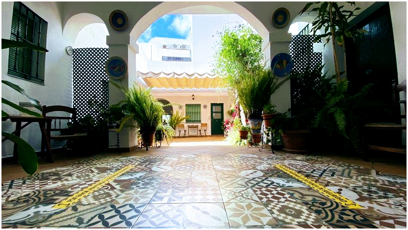 Apartamentos El Arco Conil