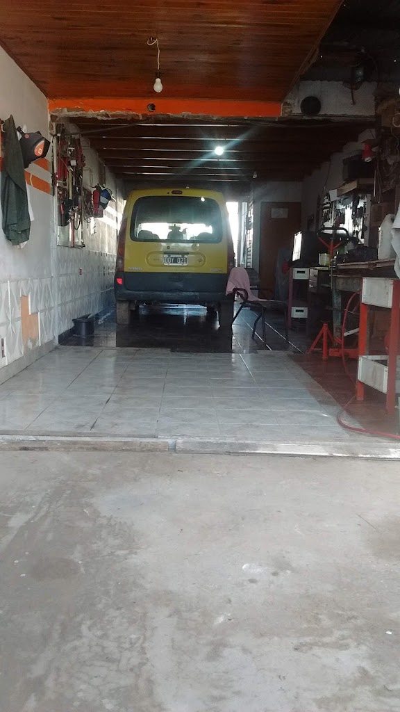 STA servicio tecnico automotor Mecanica chapa y pintura aire acondicionado electronica — Taller