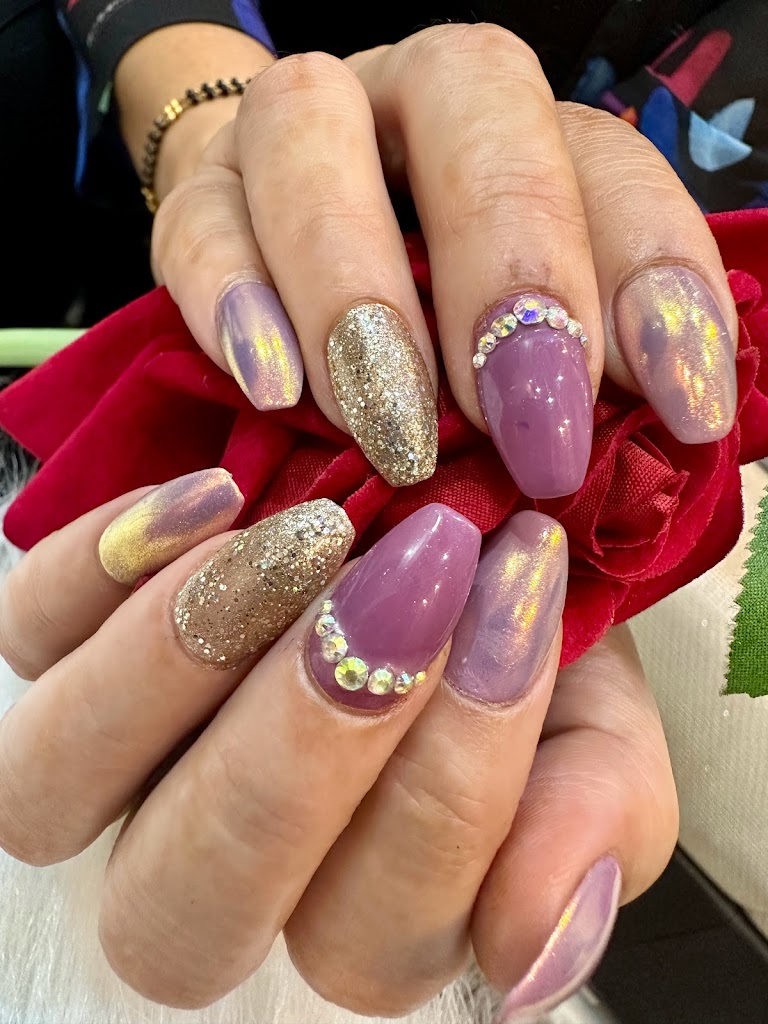 Nail Lounge By Priya Studio And Academy