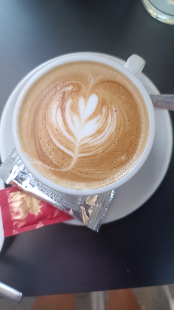 Bar cafeteria IRIS — cafe con leche