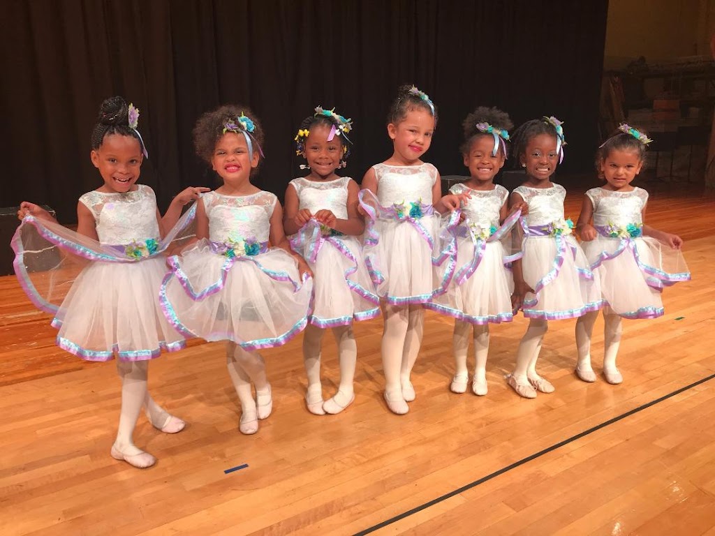  Artistically U Dance Studio, AU Dance Co.