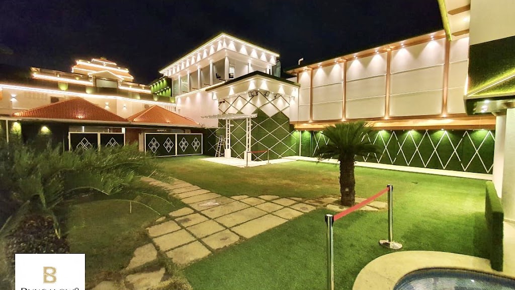 B8 Hotel