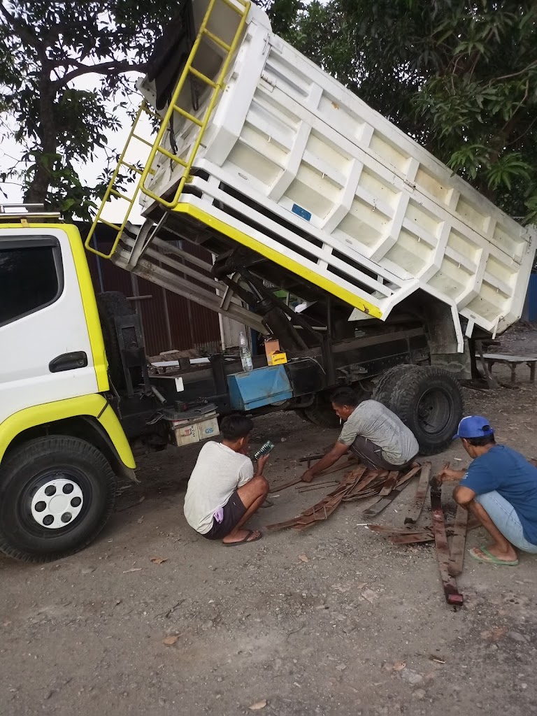 Bengkel truck