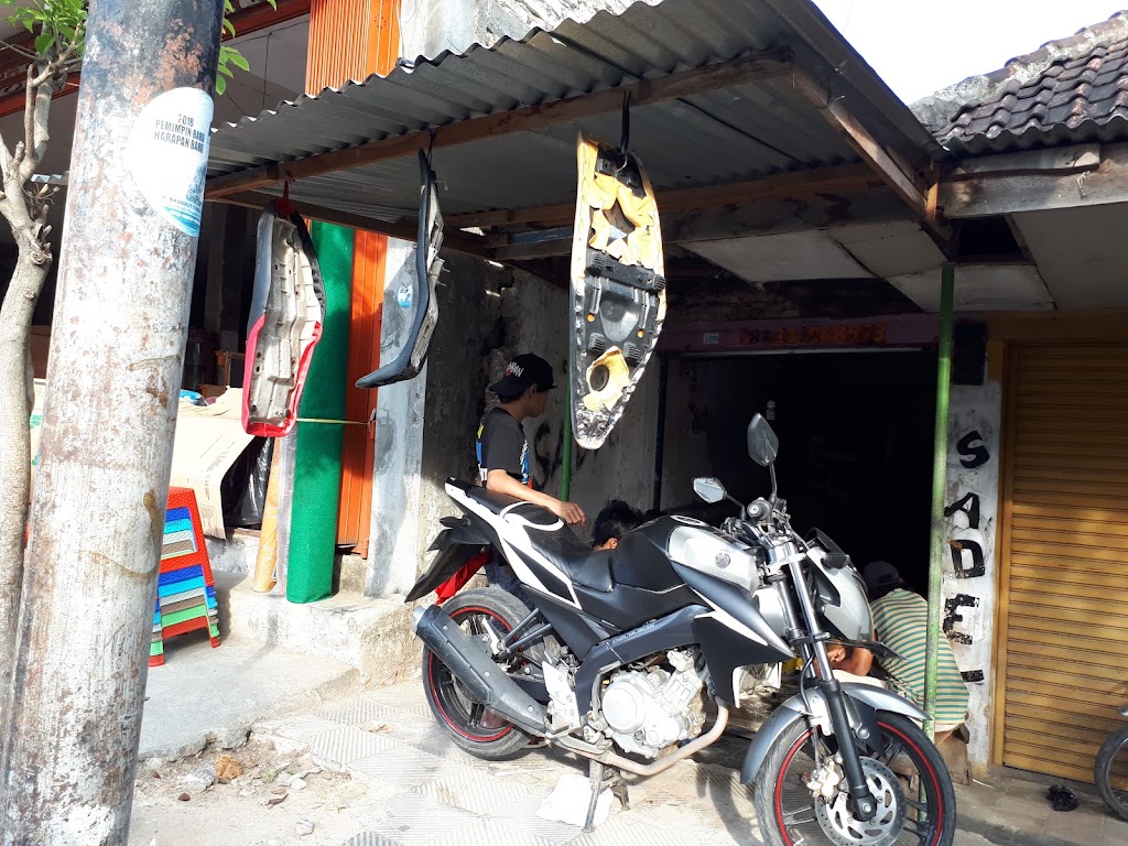 BENGKEL SADEL MOTOR