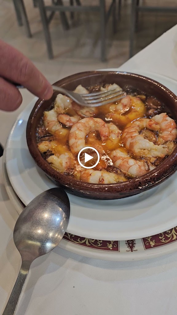 Restaurante O'xantar — Videos