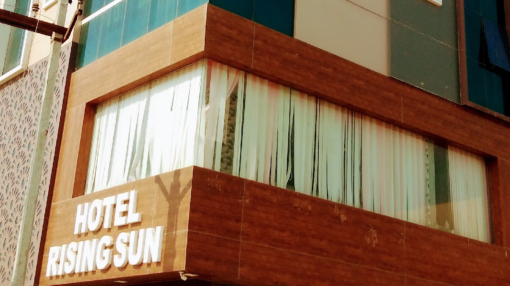 Hotel Rising Sun