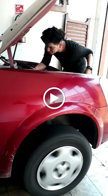 Taller mecanico Clinica Automotriz — Videos