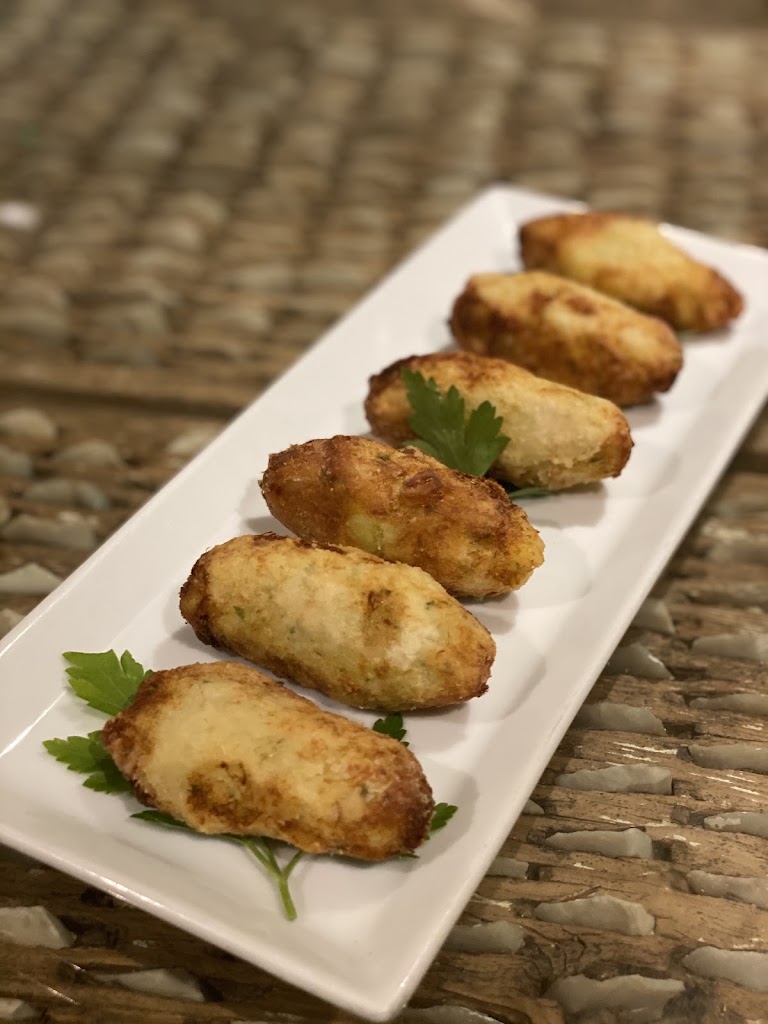 Tasca Les Monges — Comida y bebida