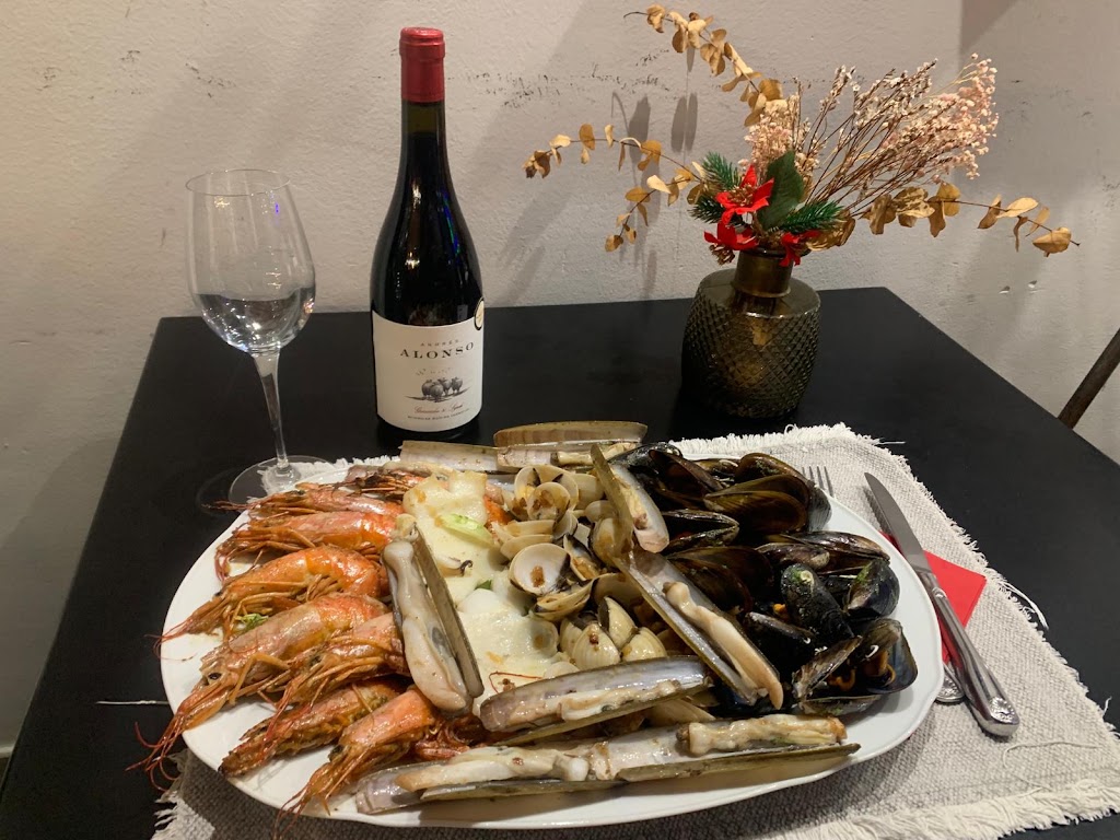 OLIVA bar Pizzeria Restaurant - Mataro — Comida y bebida
