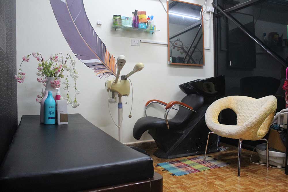 Feminine Beauty Parlour