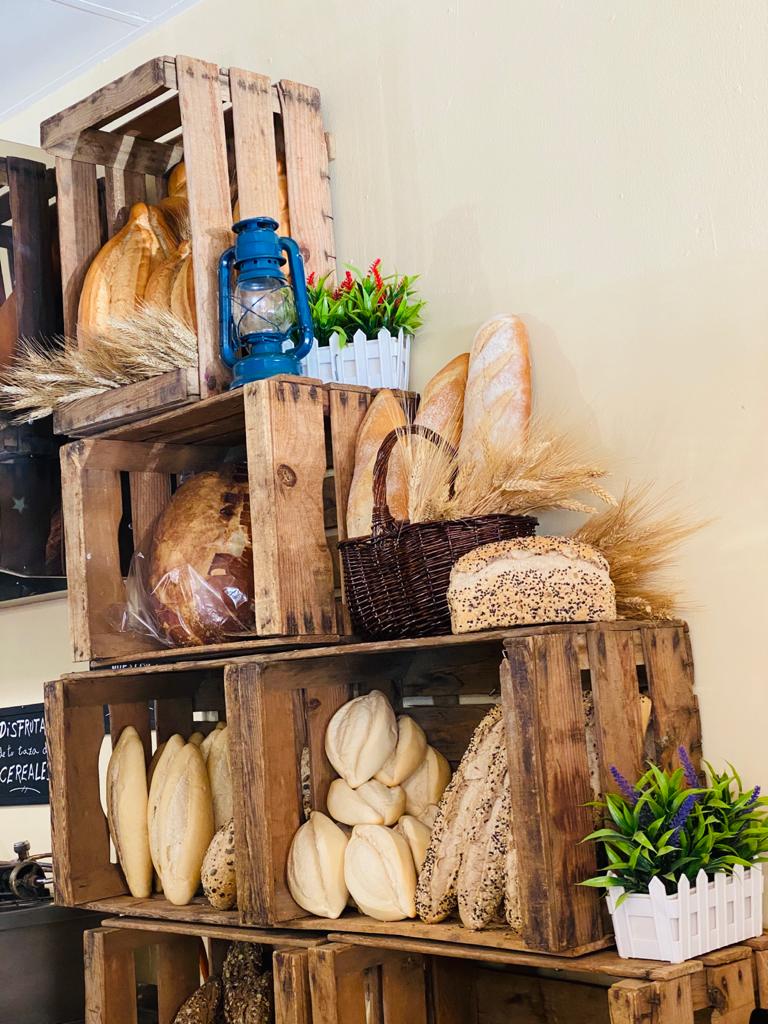 Bar LA CASINETA DESAYUNOS & COMIDAS — Del propietario