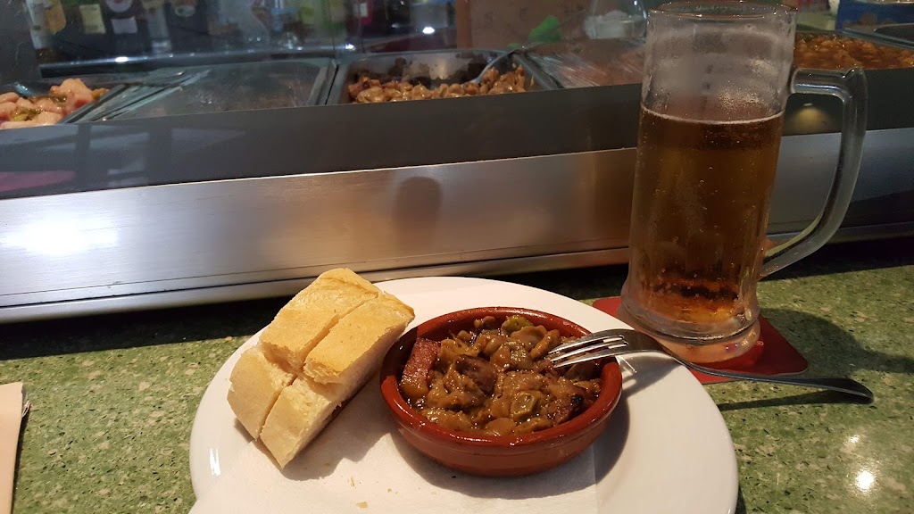 Cafeteria Insignia — Comida y bebida